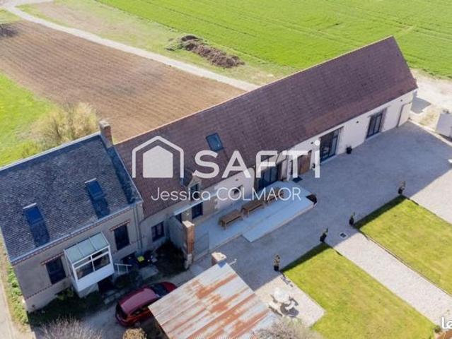 Propriété 7 pièces 371 m²