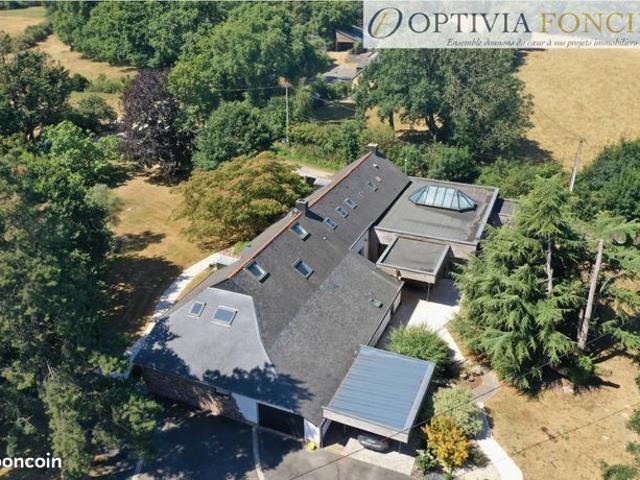 Propriété 7 pièces 395 m²