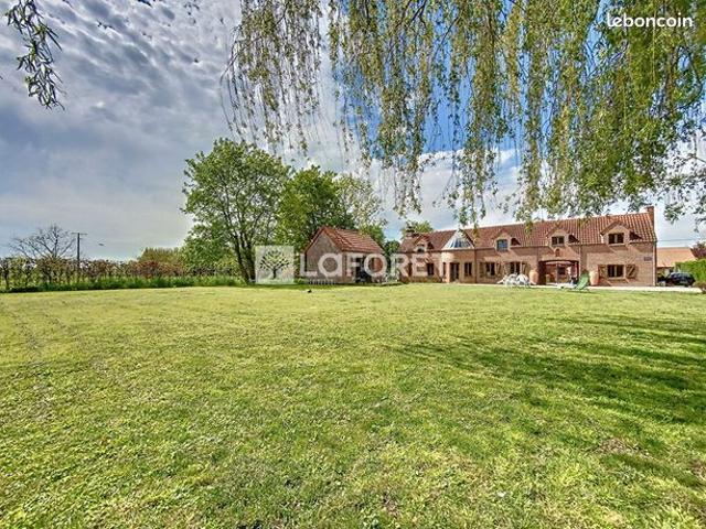 Propriété 7 pièces 398 m²