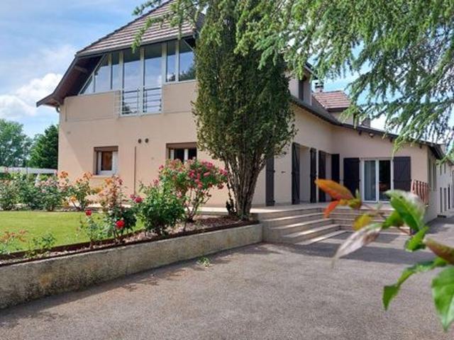 Propriété 7 pièces 480 m²