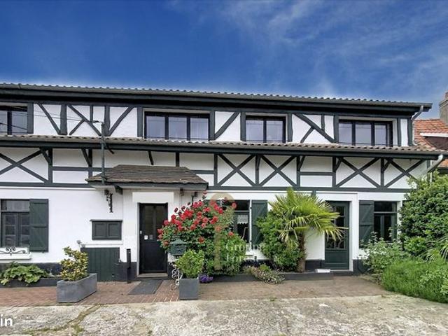 Propriété 7 pièces 533 m²