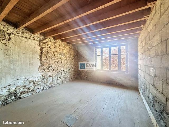 Propriété 7 pièces 700 m²