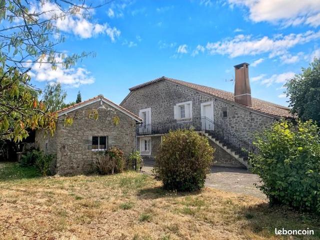 Propriété 7 pièces 97 m²