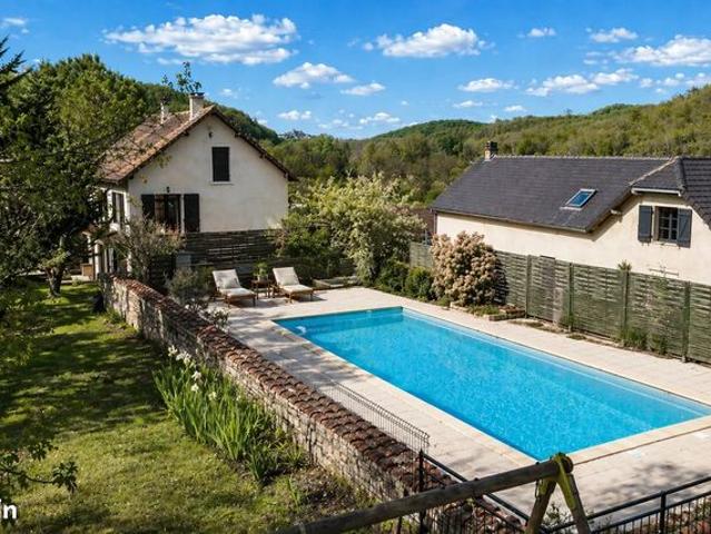 Propriété 460 m² Gourdon