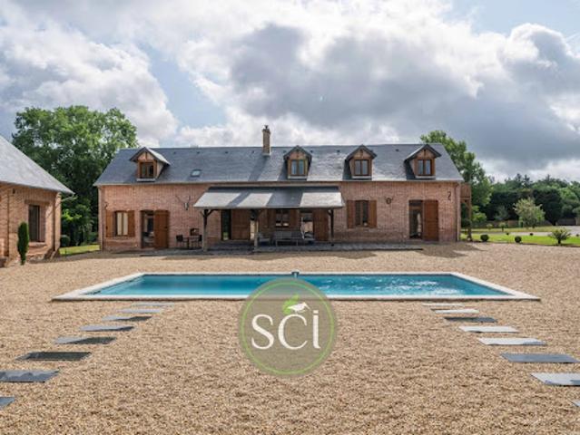 Propriété avec piscine