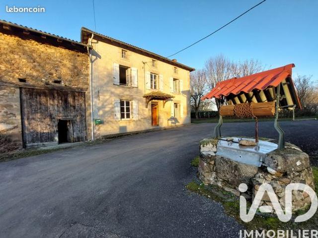 Propriété 4 pièces 104 m²