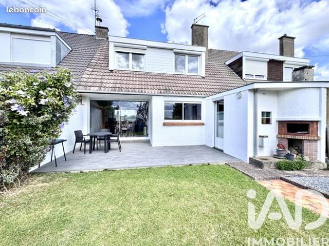 Propriété 4 pièces 104 m²