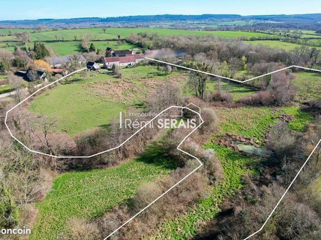 Propriété 4 pièces 105 m²