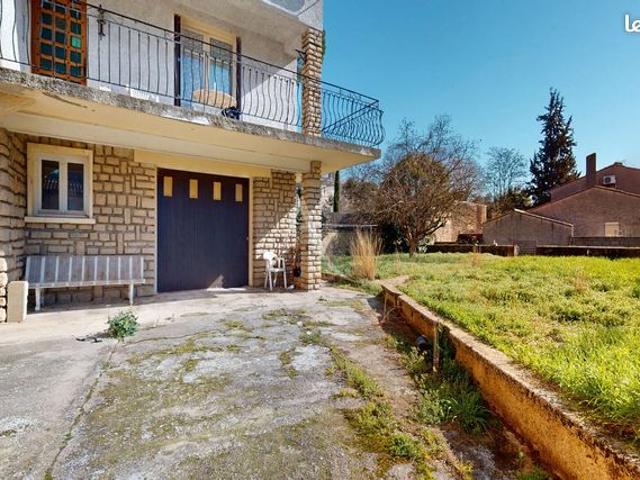 Propriété 4 pièces 105 m²