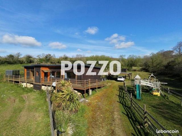 Propriété 4 pièces 105 m²