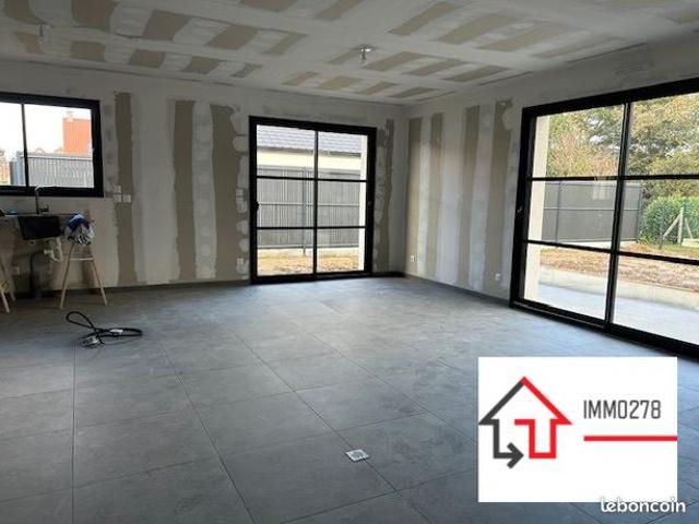 Propriété 4 pièces 105 m²