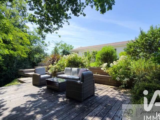 Propriété 4 pièces 105 m²