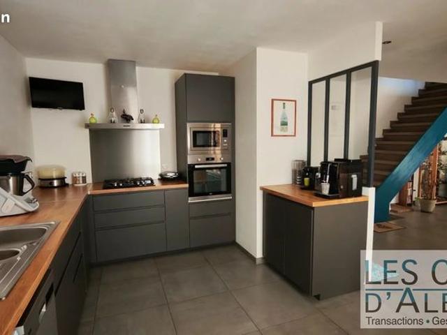 Propriété 4 pièces 105 m²