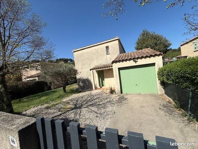 Propriété 4 pièces 105 m²