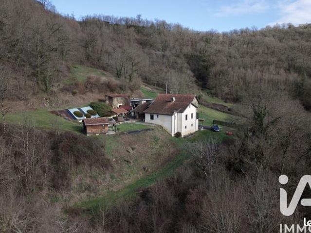 Propriété 4 pièces 105 m²