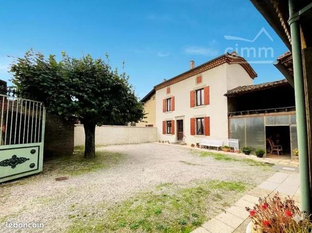 Propriété 4 pièces 106 m²