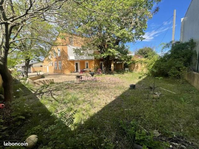 Propriété 4 pièces 108 m²