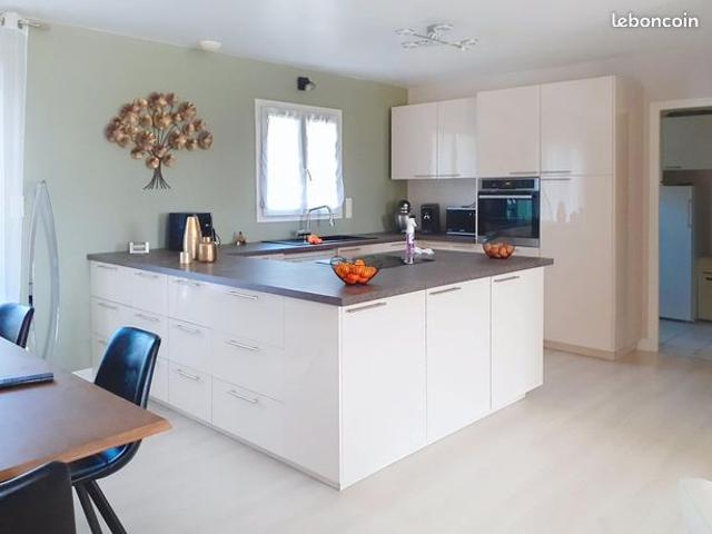 Propriété 4 pièces 109 m²