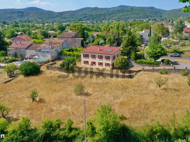 Propriété 4 pièces 109 m²
