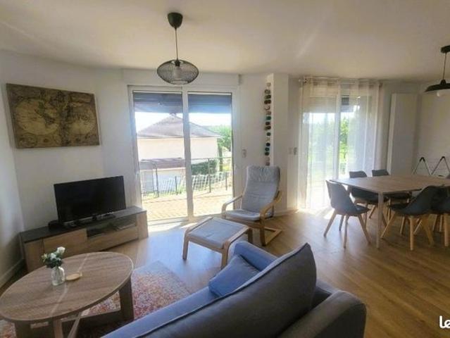 Propriété 4 pièces 100 m²