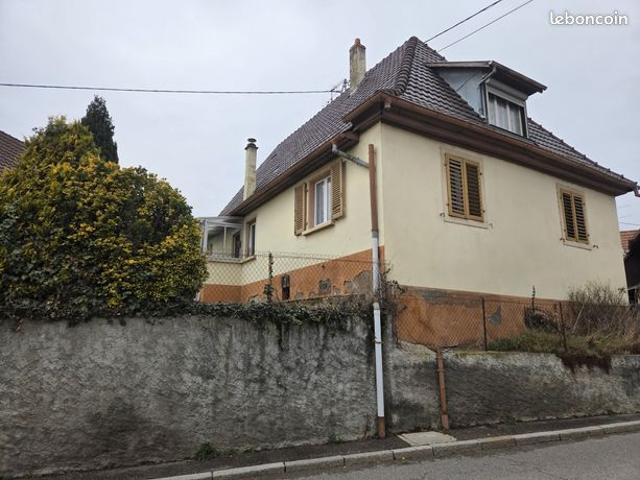 Propriété 4 pièces 100 m²