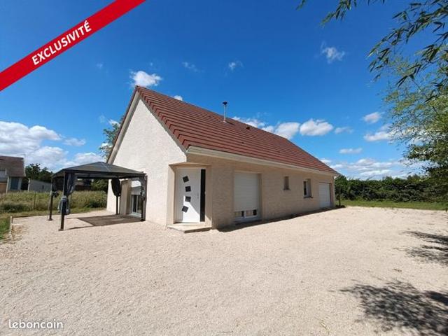 Propriété 4 pièces 100 m²