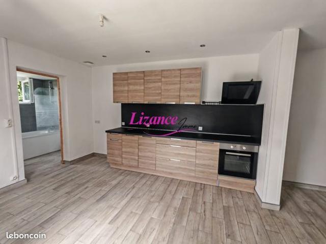 Propriété 4 pièces 100 m²