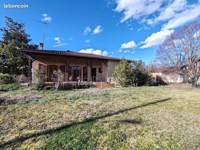 Propriété 4 pièces 100 m²