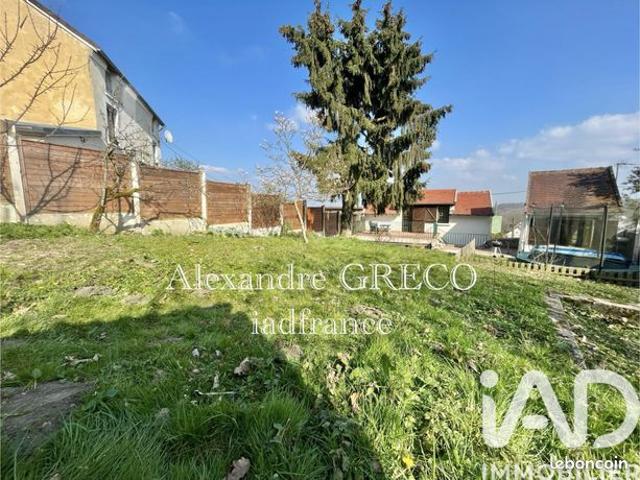 Propriété 4 pièces 100 m²