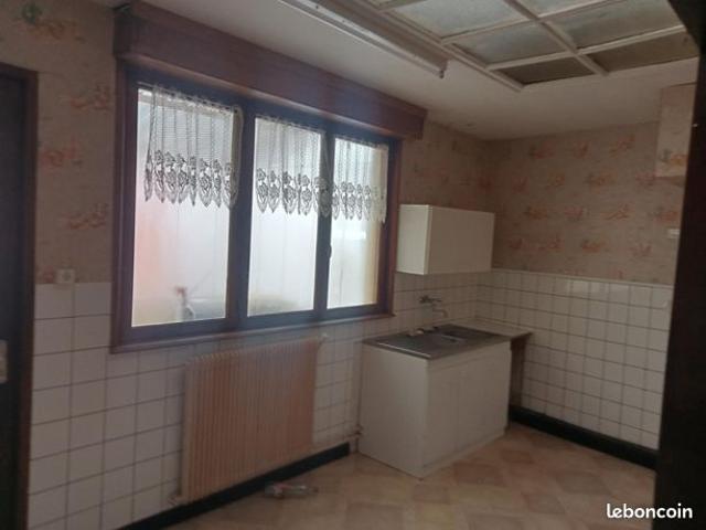 Propriété 4 pièces 100 m²