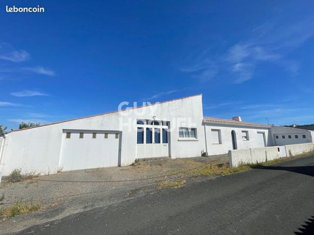 Propriété 4 pièces 100 m²