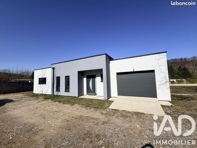 Propriété 4 pièces 100 m²