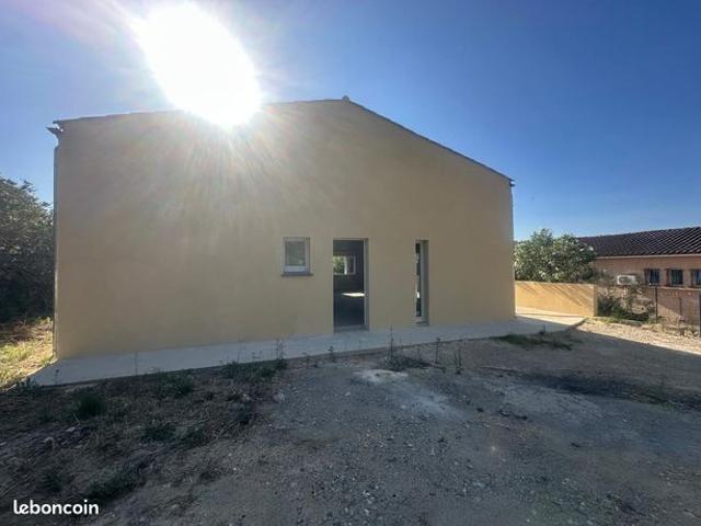 Propriété 4 pièces 100 m²