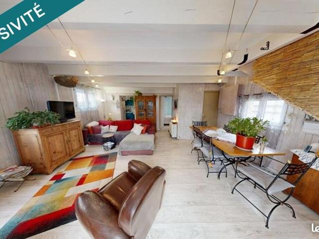Propriété 4 pièces 101 m²