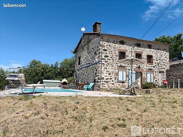 Propriété 4 pièces 101 m²