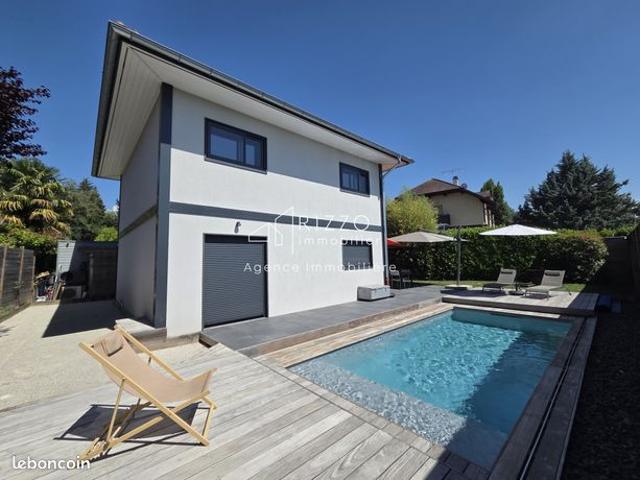 Propriété 4 pièces 102 m²