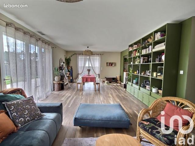 Propriété 4 pièces 103 m²