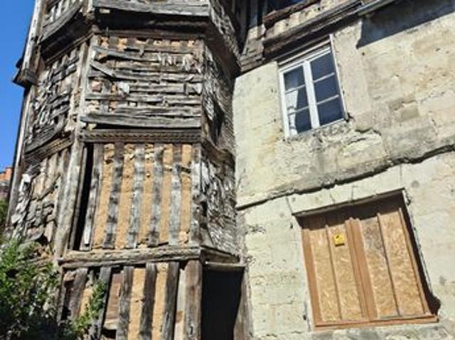 Propriété 4 pièces 114 m²