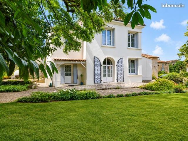 Propriété 4 pièces 115 m²