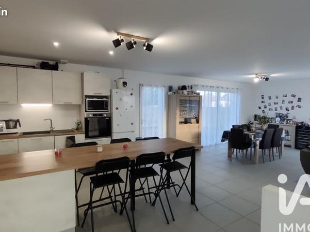 Propriété 4 pièces 115 m²