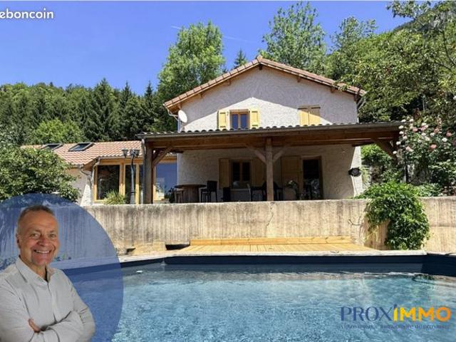 Propriété 4 pièces 118 m²