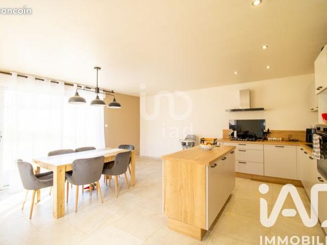 Propriété 4 pièces 118 m²
