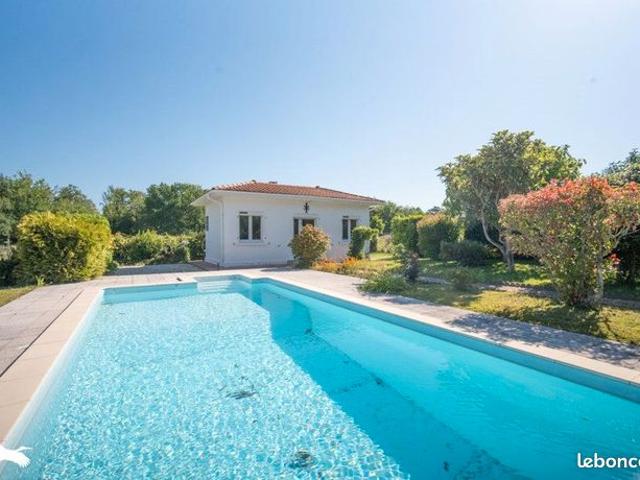 Propriété 4 pièces 110 m²