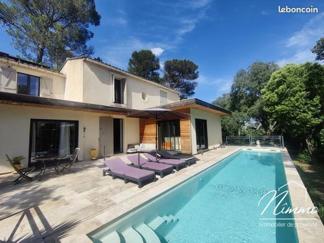 Propriété 4 pièces 110 m²