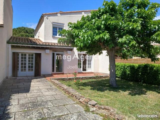 Propriété 4 pièces 110 m²