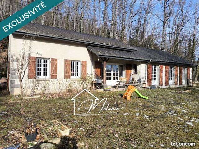 Propriété 5 pièces 110 m²