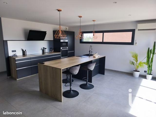 Propriété 4 pièces 110 m²