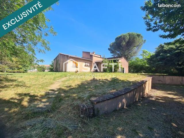 Propriété 4 pièces 110 m²