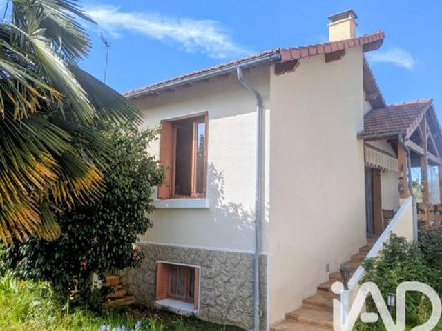Propriété 4 pièces 111 m²