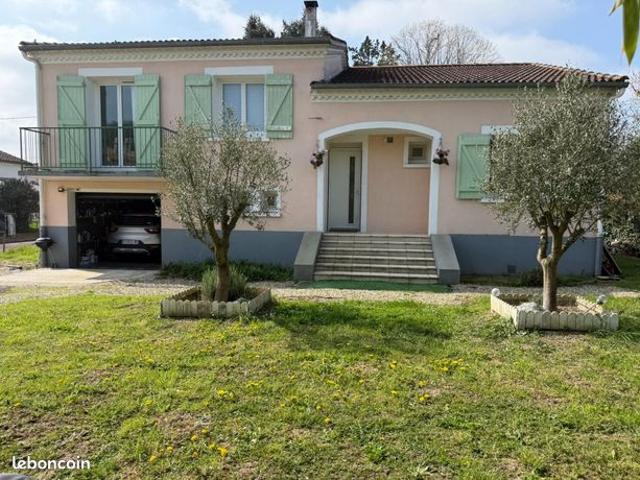 Propriété 4 pièces 112 m²